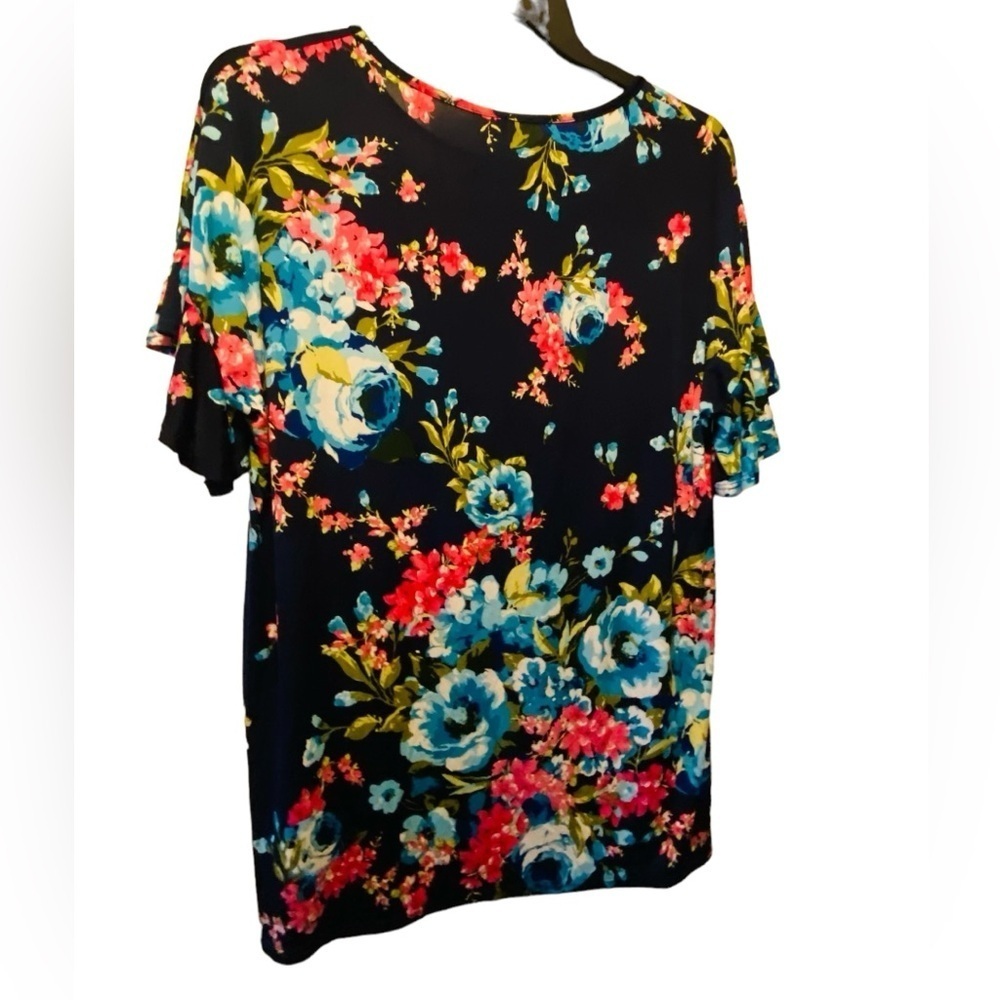 Bellamie Plus XL Women’s floral short sleeve shirt - Picture 2 of 3